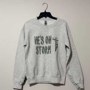 Gildan Gray Crew Neck Sweater